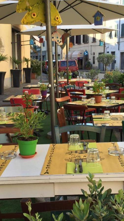 Affittacamere Come A Casa Borgo a Buggiano Exteriör bild